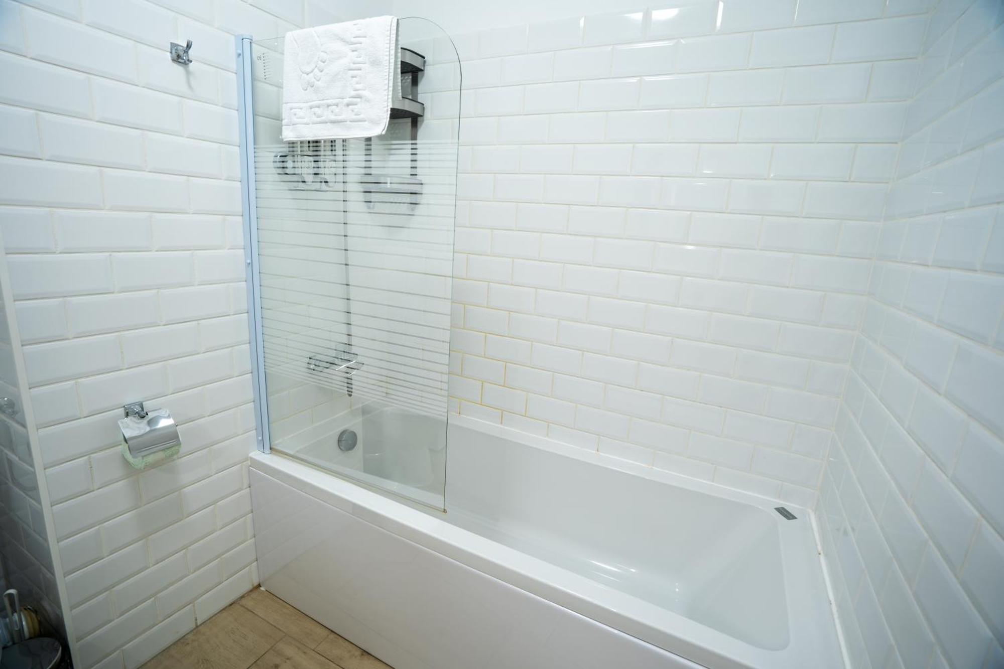 Modern & Comfortable Apartament Cismigiu Park - Pop3 ブカレスト エクステリア 写真